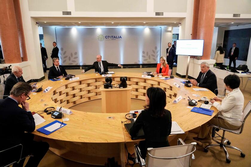 ++ Attacco all'Iran sul tavolo del G7, 'parti non eccedano' ++